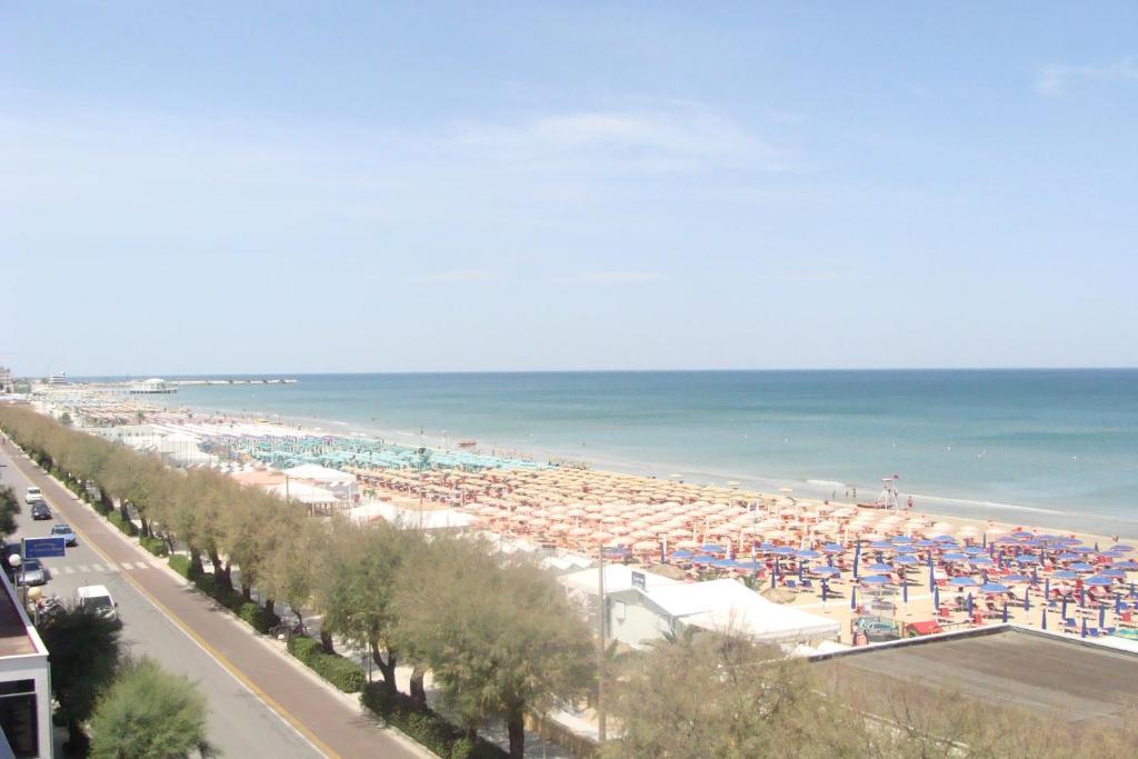 Hotel Italia Senigallia Exterior foto